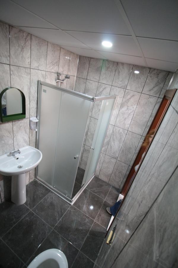 Deeps Hostel Εσκίσεχιρ Εξωτερικό φωτογραφία